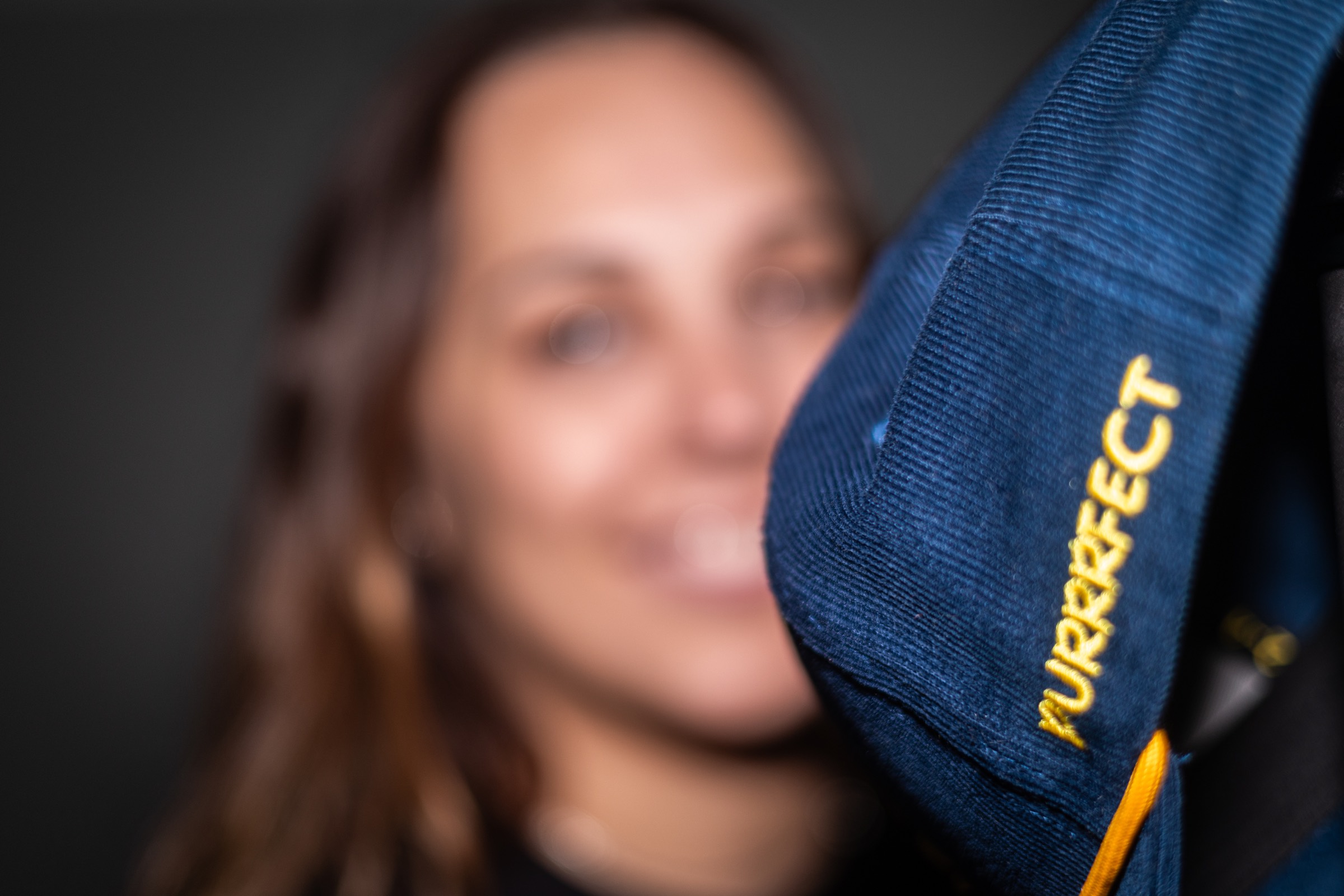 GOOD Cat cap in Navy and Yellow